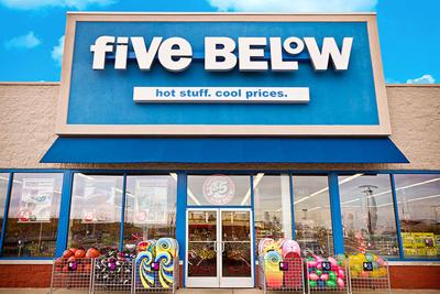fiVe BELoW Store